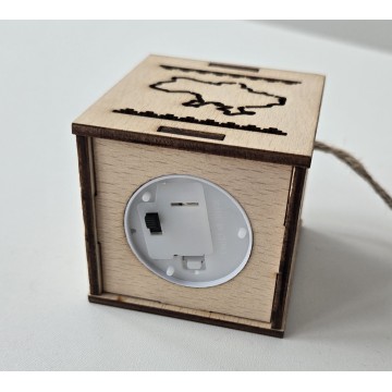 Патріотичний новорічний кубик прикраса. 